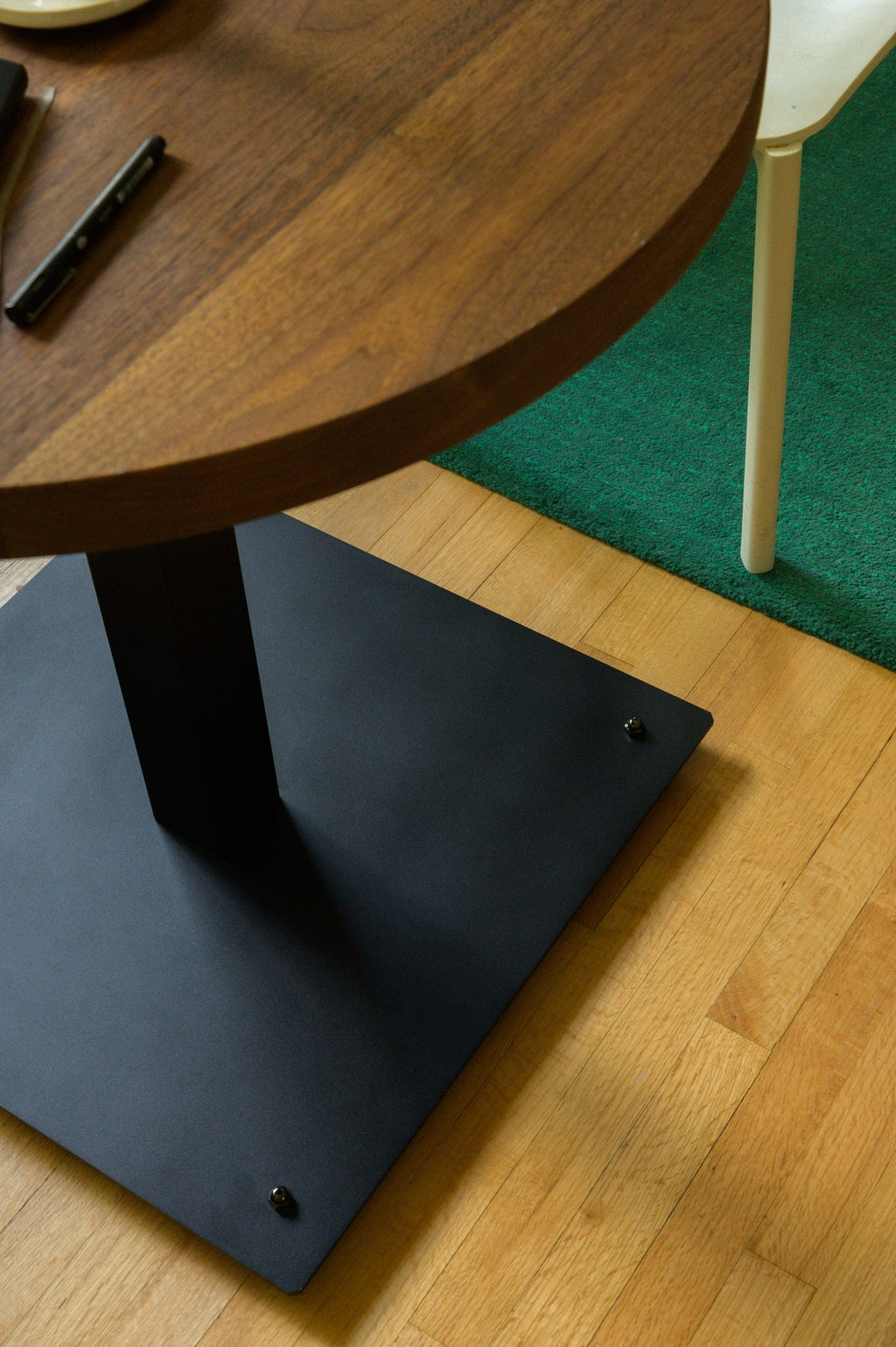 Square Pedestal Table Base – Semi Exact