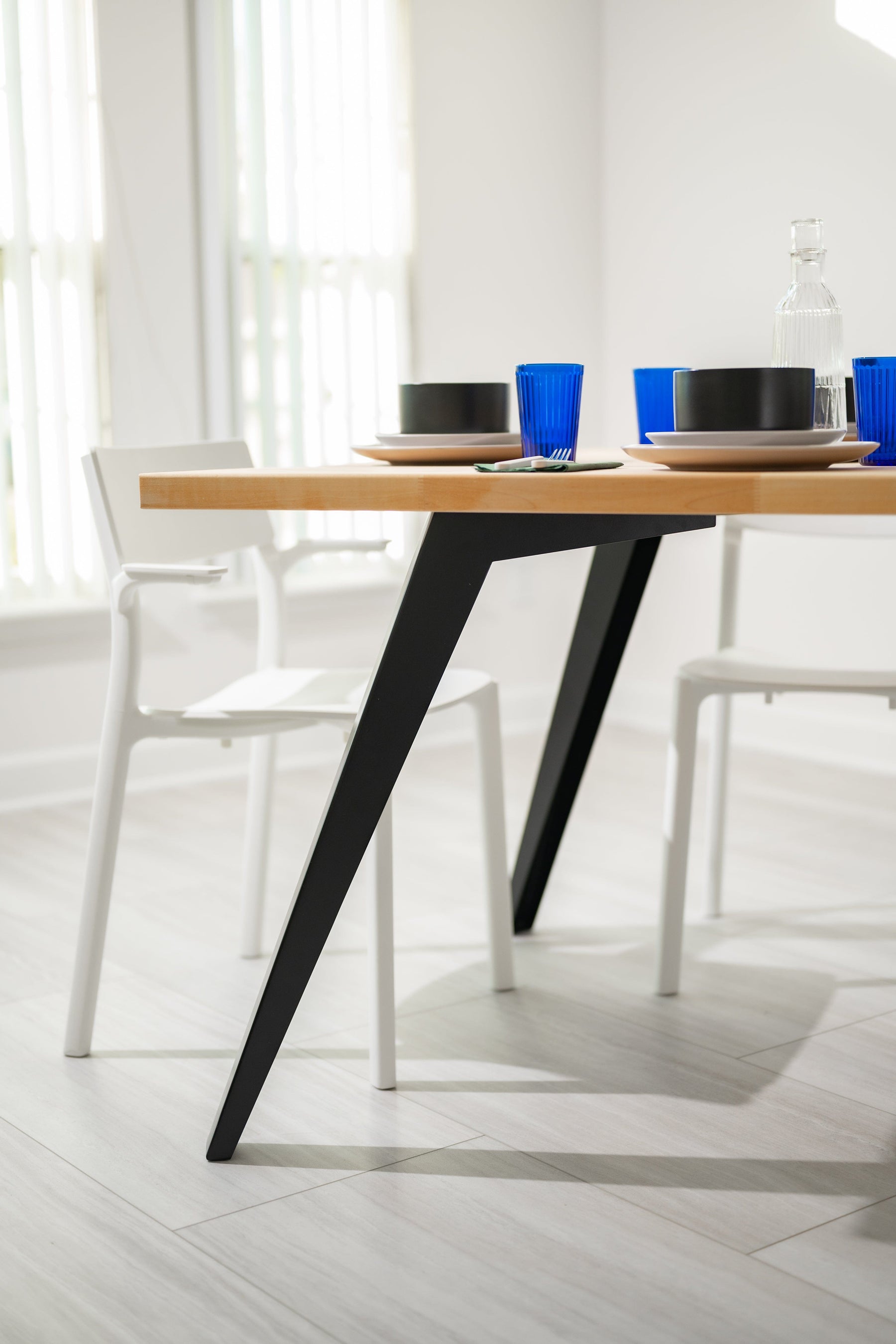 Spider Metal Table Legs – semi exact