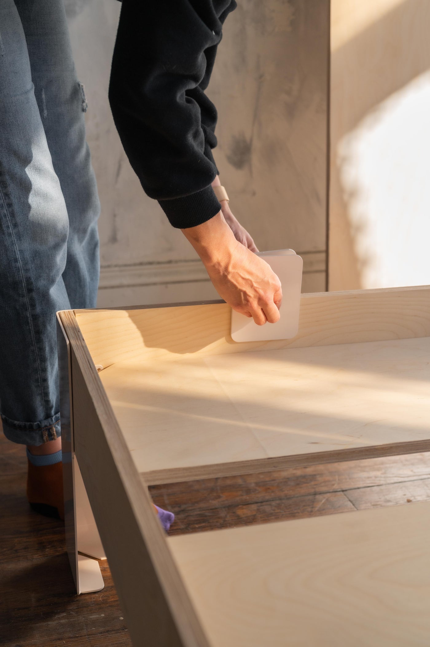 Box Frame Bed semi exact